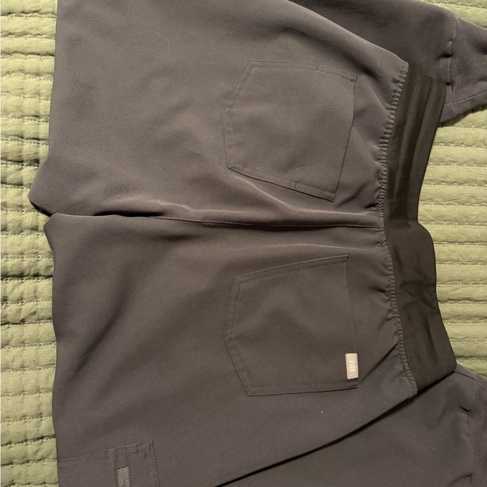 Figs Charcoal Scrub Set (Will Split If Needed) - image 3